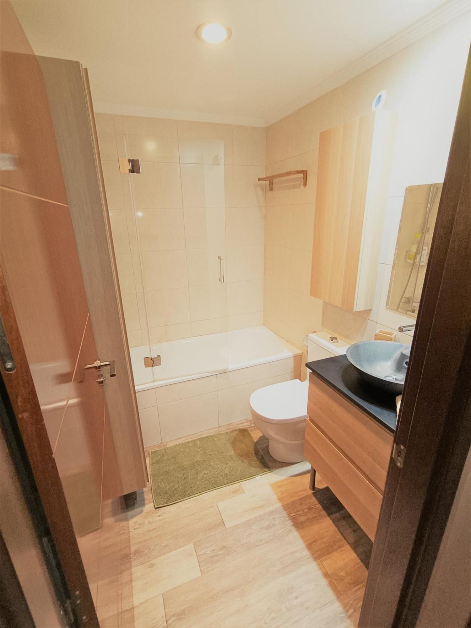 Bec, Hospital Cruces, Parking Gratis, Wifi, Aa, A 15 Min De Bilbao Appartement Barakaldo Buitenkant foto